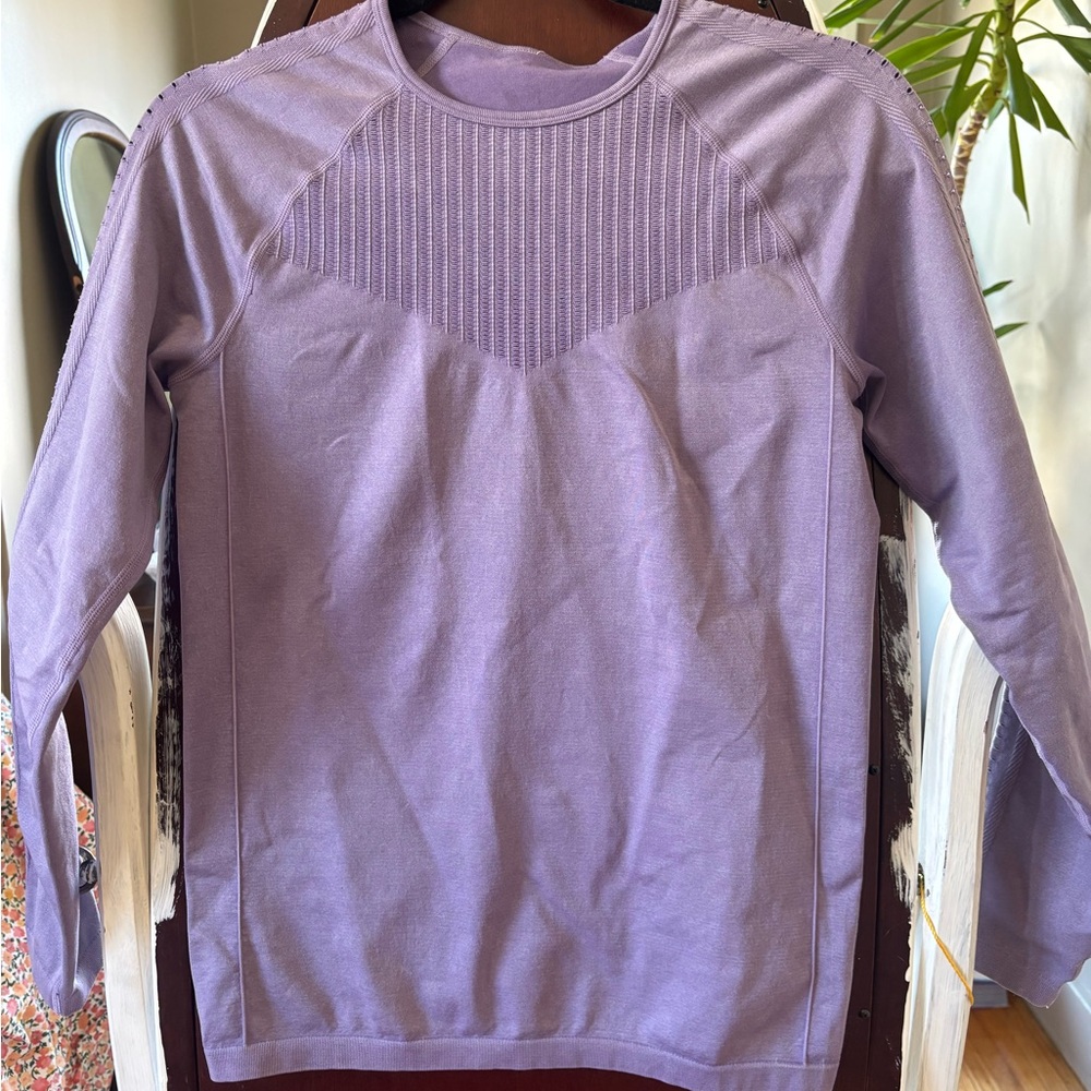 Fabletics moisture wicking active top
